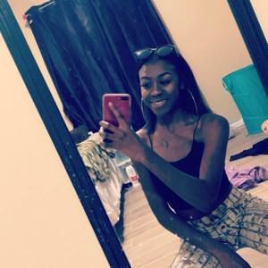 Meet your Posher, Brittany